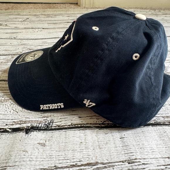 New England Patriots Sure Shot Franchise Hat – Adjustable, Navy - Picture 6 of 9